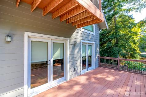 1618 Pear Street NE Olympia WA 98506