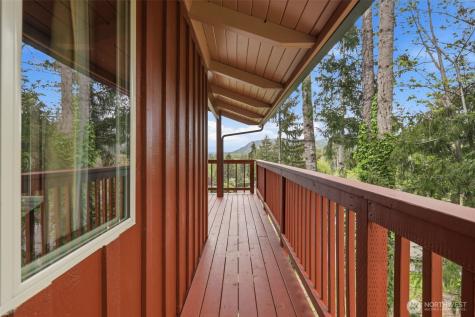 132 Lake Terrace Drive Mossyrock WA 98564
