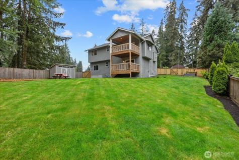 19827 Cypress Way Lynnwood WA 98036