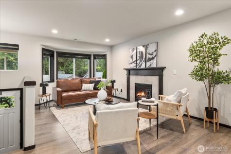 19827 Cypress Way Lynnwood WA 98036