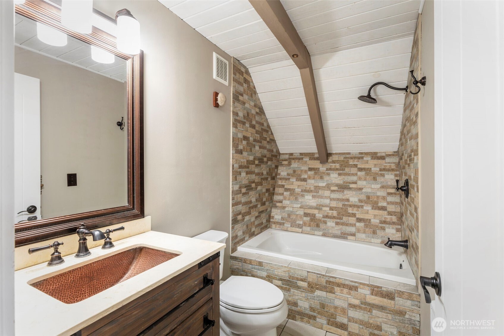 12995 Lake Shore Drive NW Poulsbo WA 98370