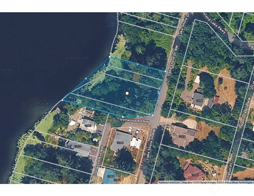 12995 Lake Shore Drive NW Poulsbo WA 98370