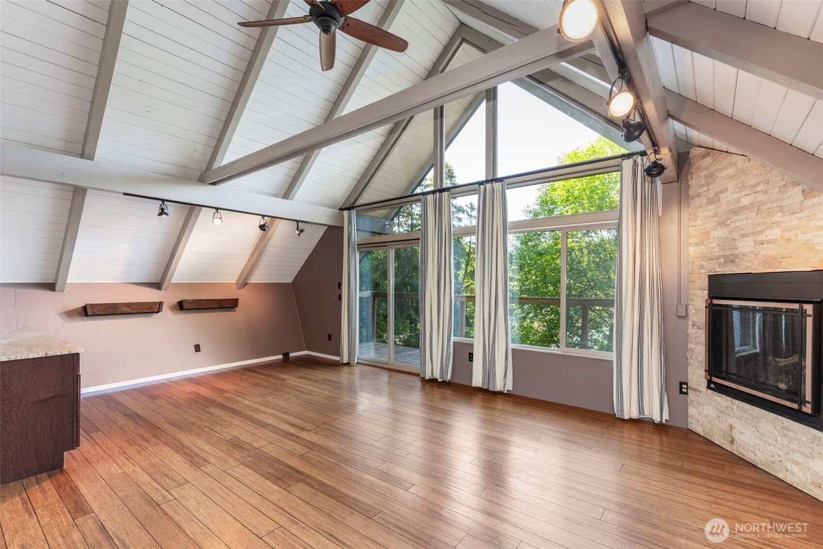 12995 Lake Shore Drive NW Poulsbo WA 98370