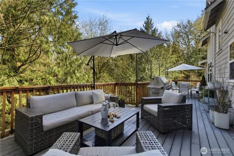 11645 Sunray Lane SE Olalla WA 98359