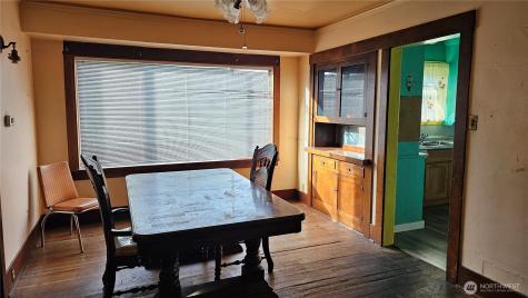 423 S 34th Street Tacoma WA 98418