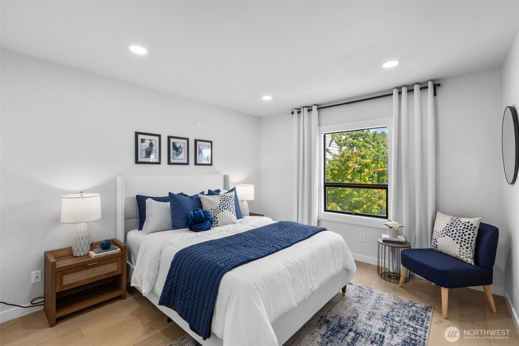 5216 40th Avenue SW Seattle WA 98136
