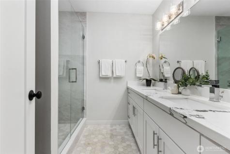 5216 40th Avenue SW Seattle WA 98136