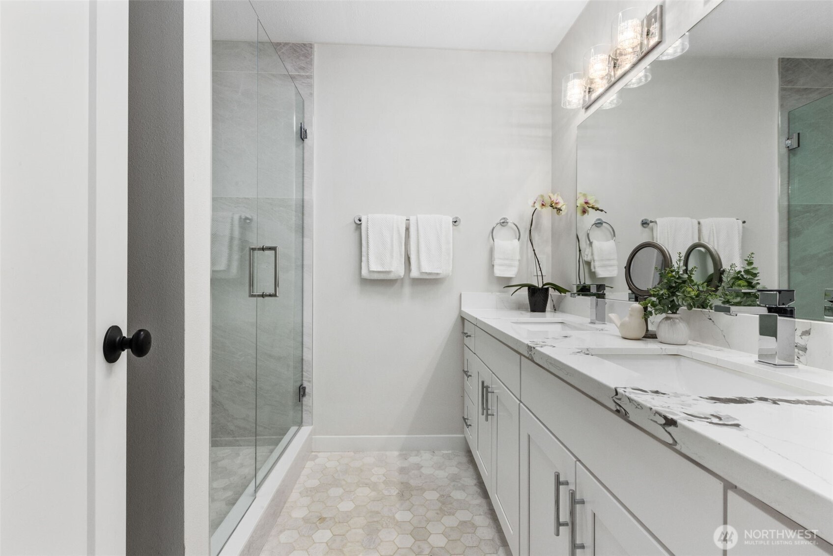 5216 40th Avenue SW Seattle WA 98136