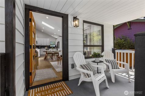 5216 40th Avenue SW Seattle WA 98136