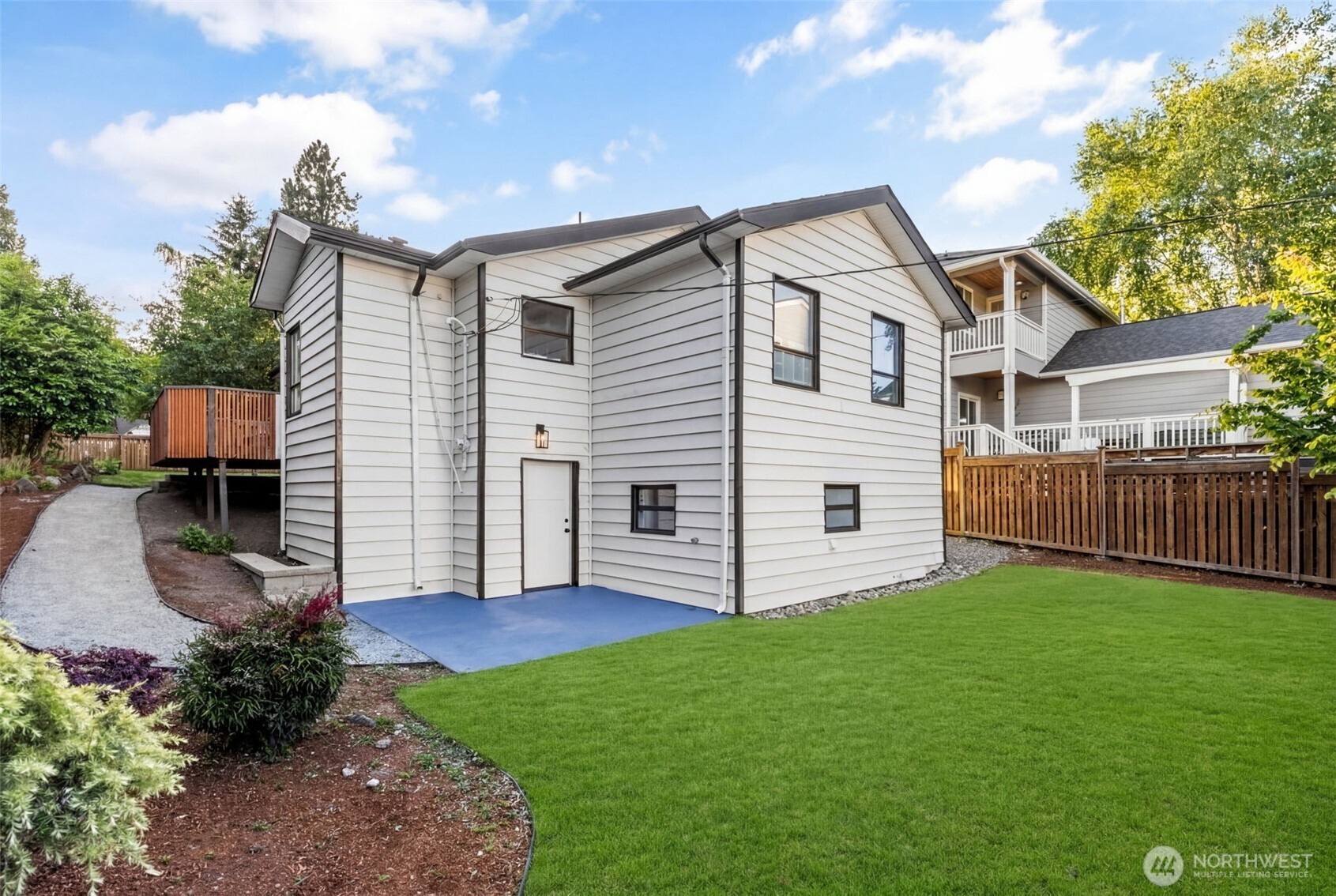 5216 40th Avenue SW Seattle WA 98136