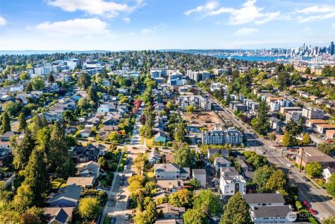 5216 40th Avenue SW Seattle WA 98136