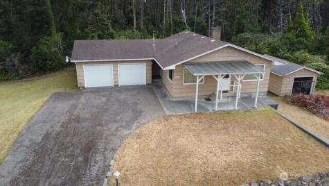 1314 232nd Lane Ocean Park WA 98640