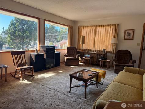 1314 232nd Lane Ocean Park WA 98640