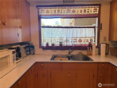 1314 232nd Lane Ocean Park WA 98640