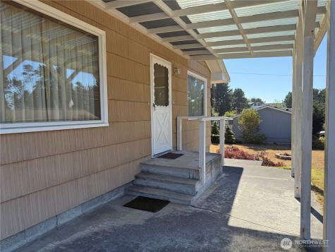 1314 232nd Lane Ocean Park WA 98640