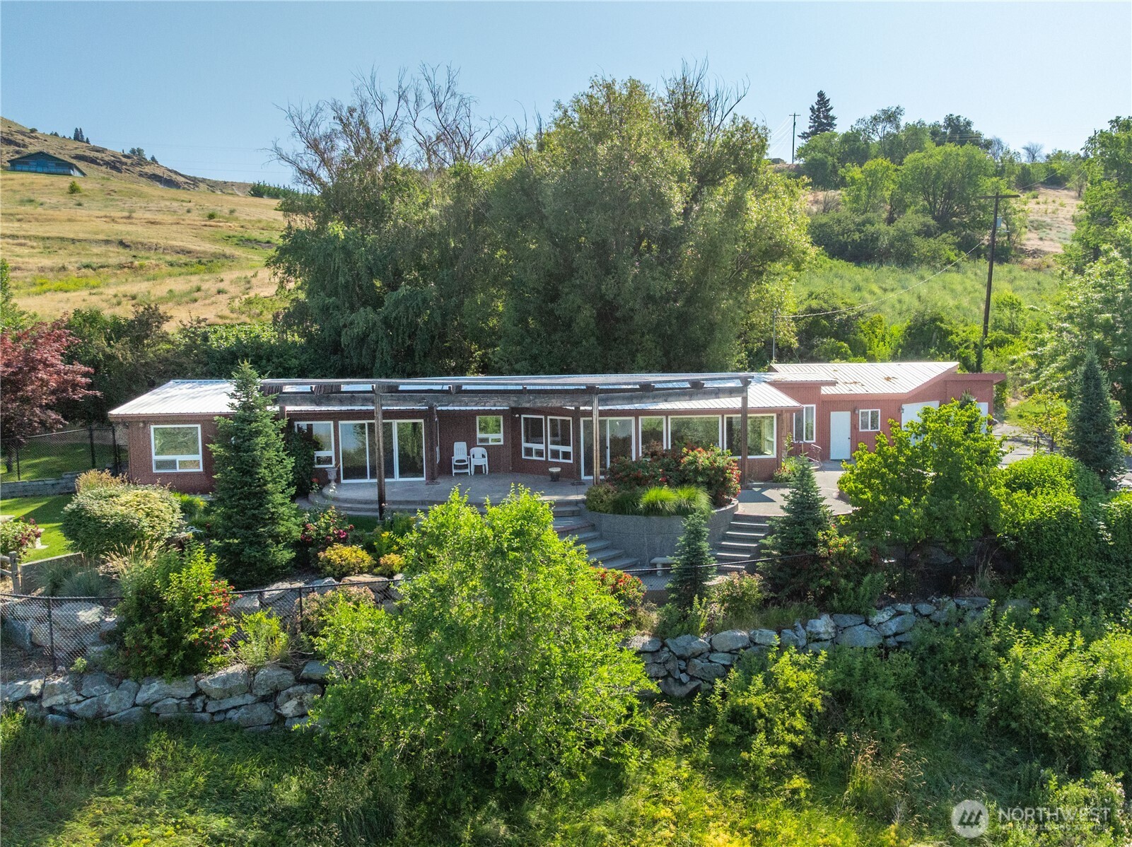 700 E. Wapato Lake Road Manson WA 98831