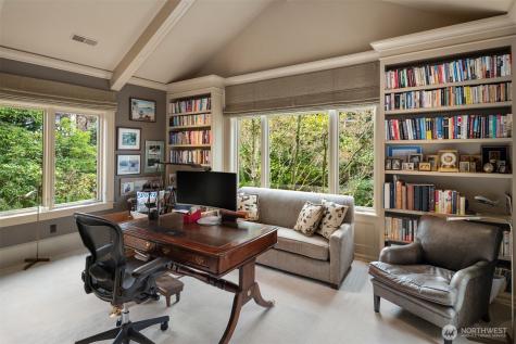 3814 E John Street Seattle WA 98112