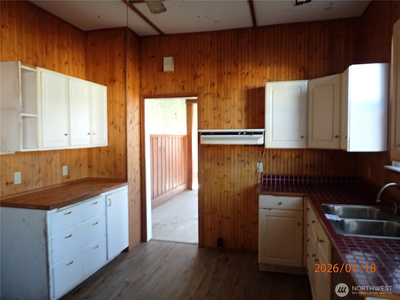 237 13th Street Raymond WA 98577