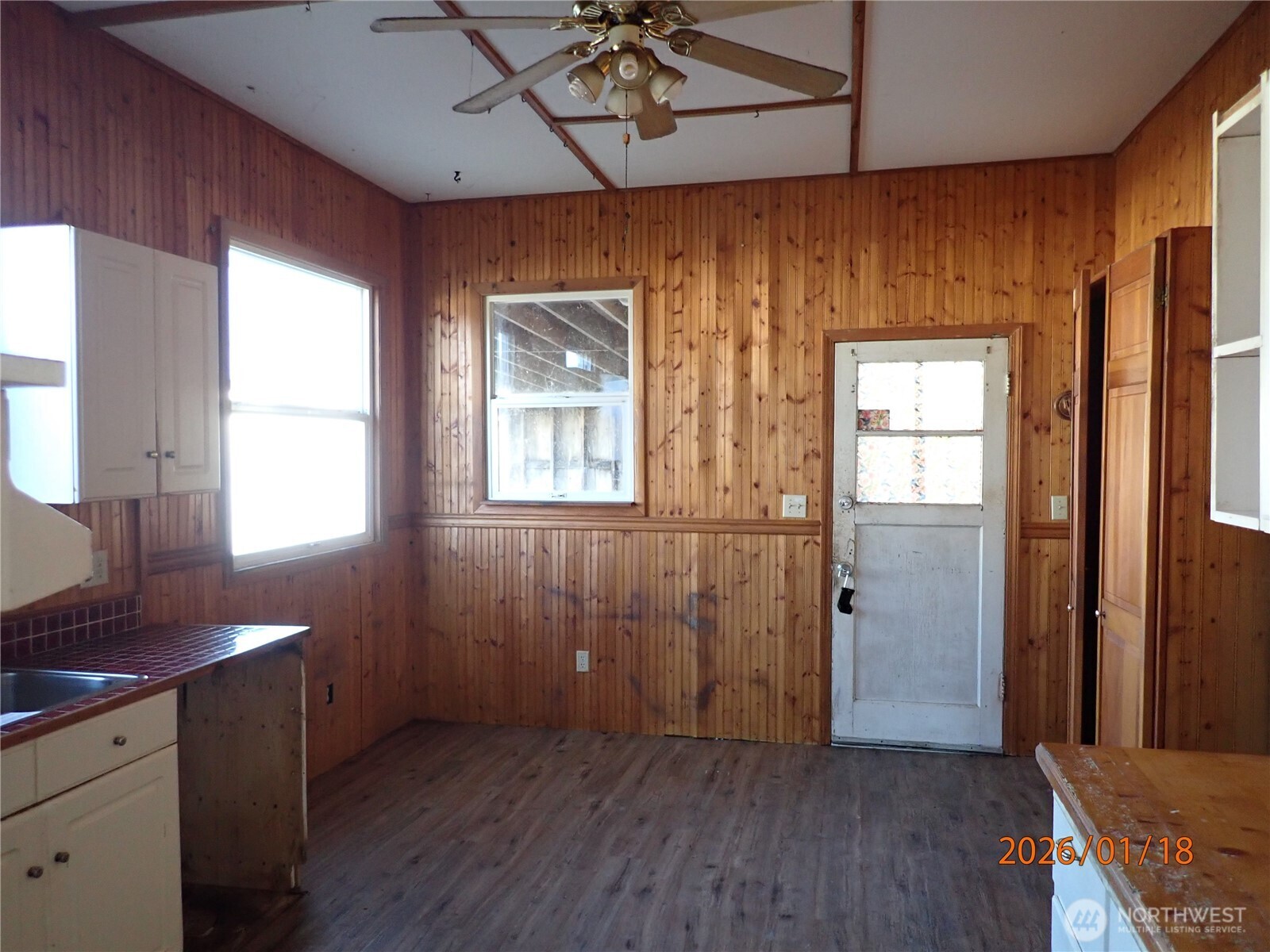 237 13th Street Raymond WA 98577