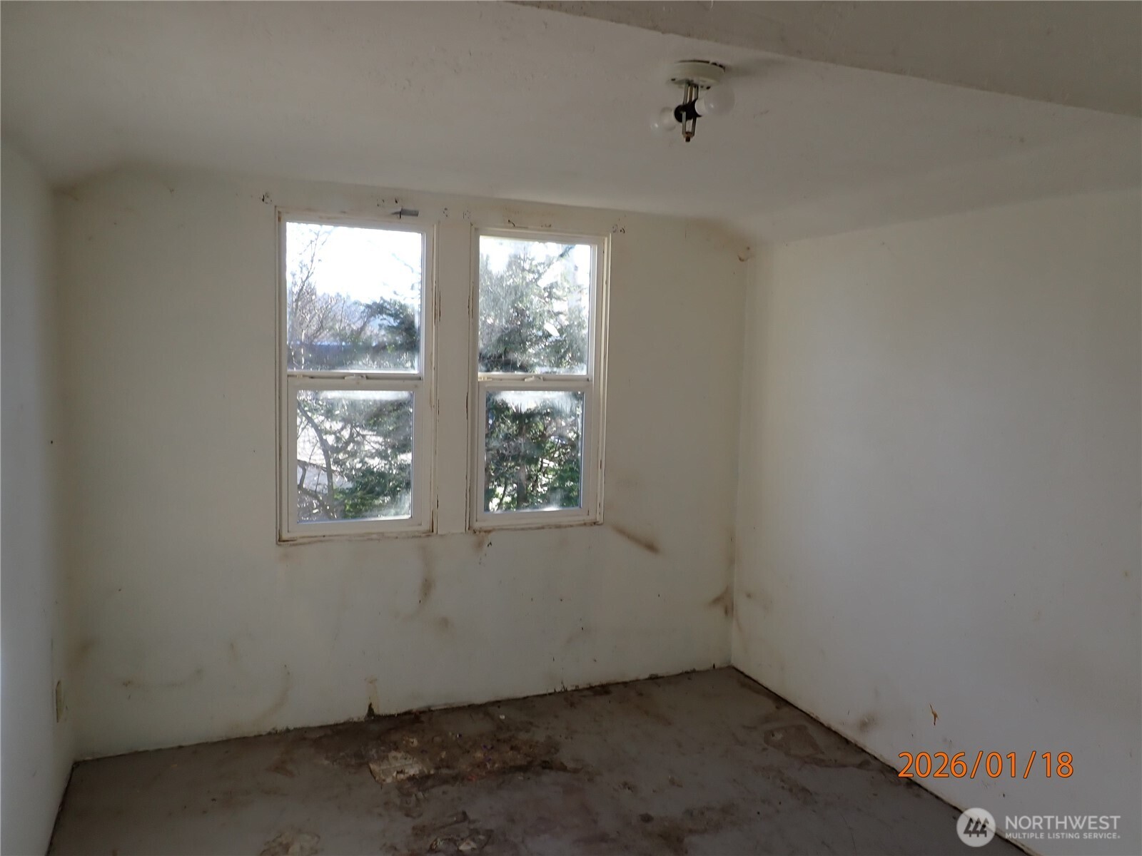 237 13th Street Raymond WA 98577