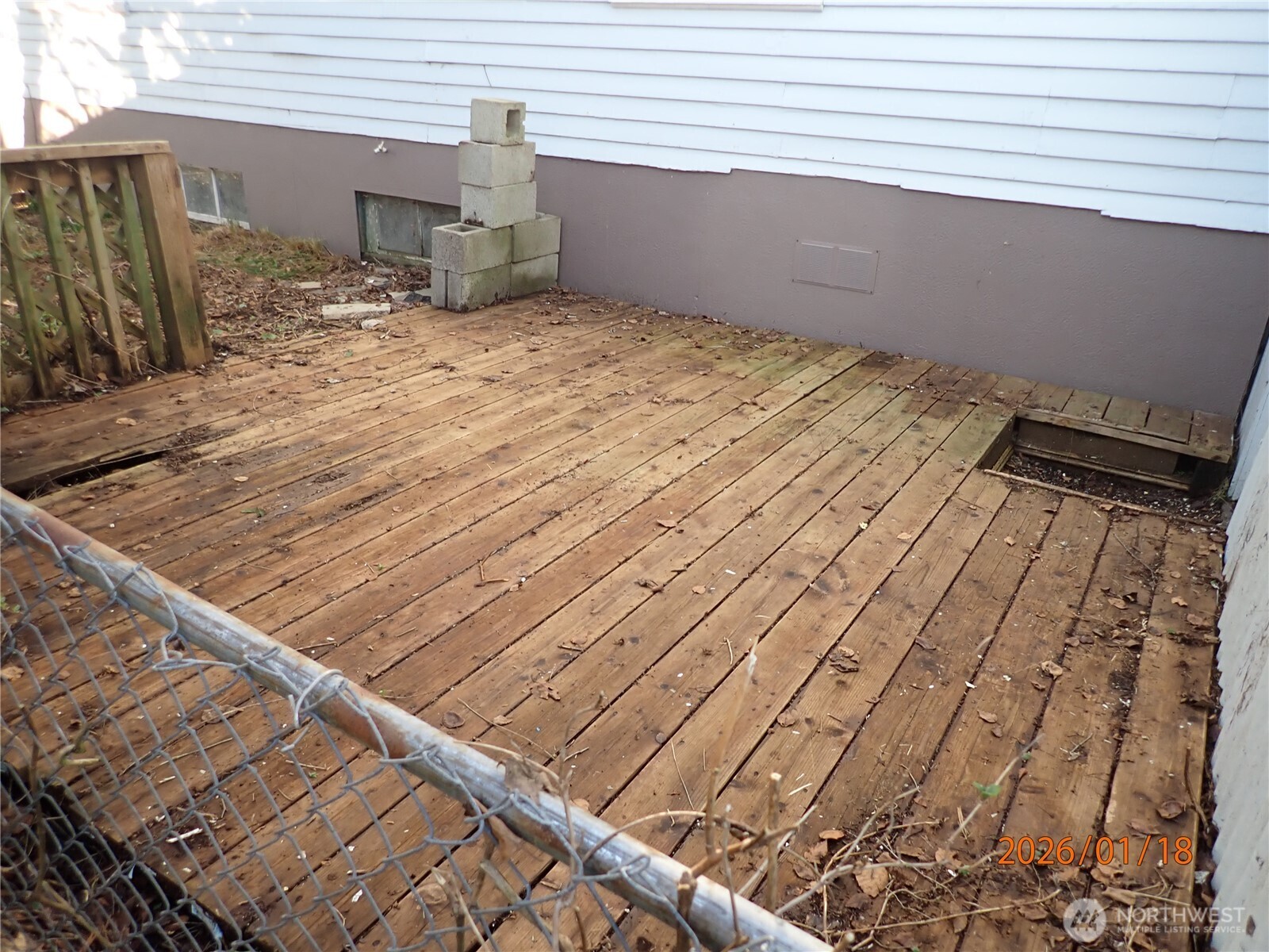 237 13th Street Raymond WA 98577
