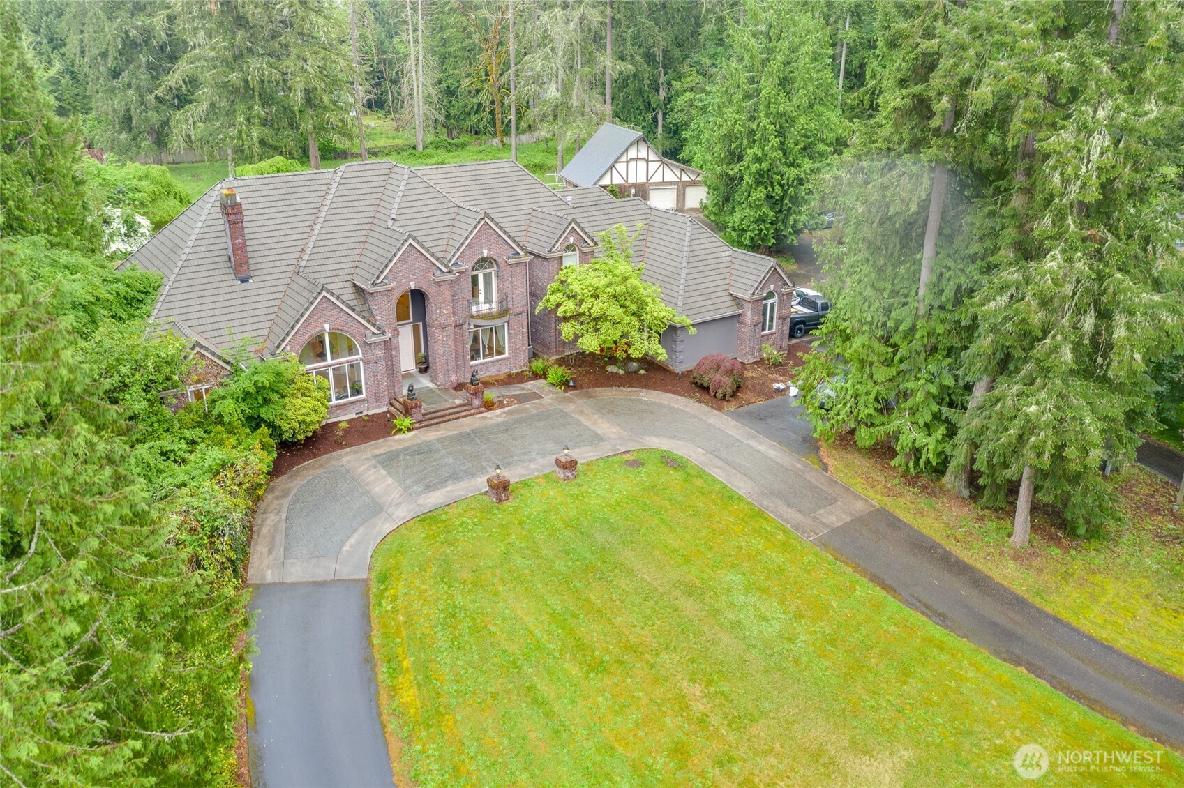 1018 254th Avenue NE Redmond WA 98074