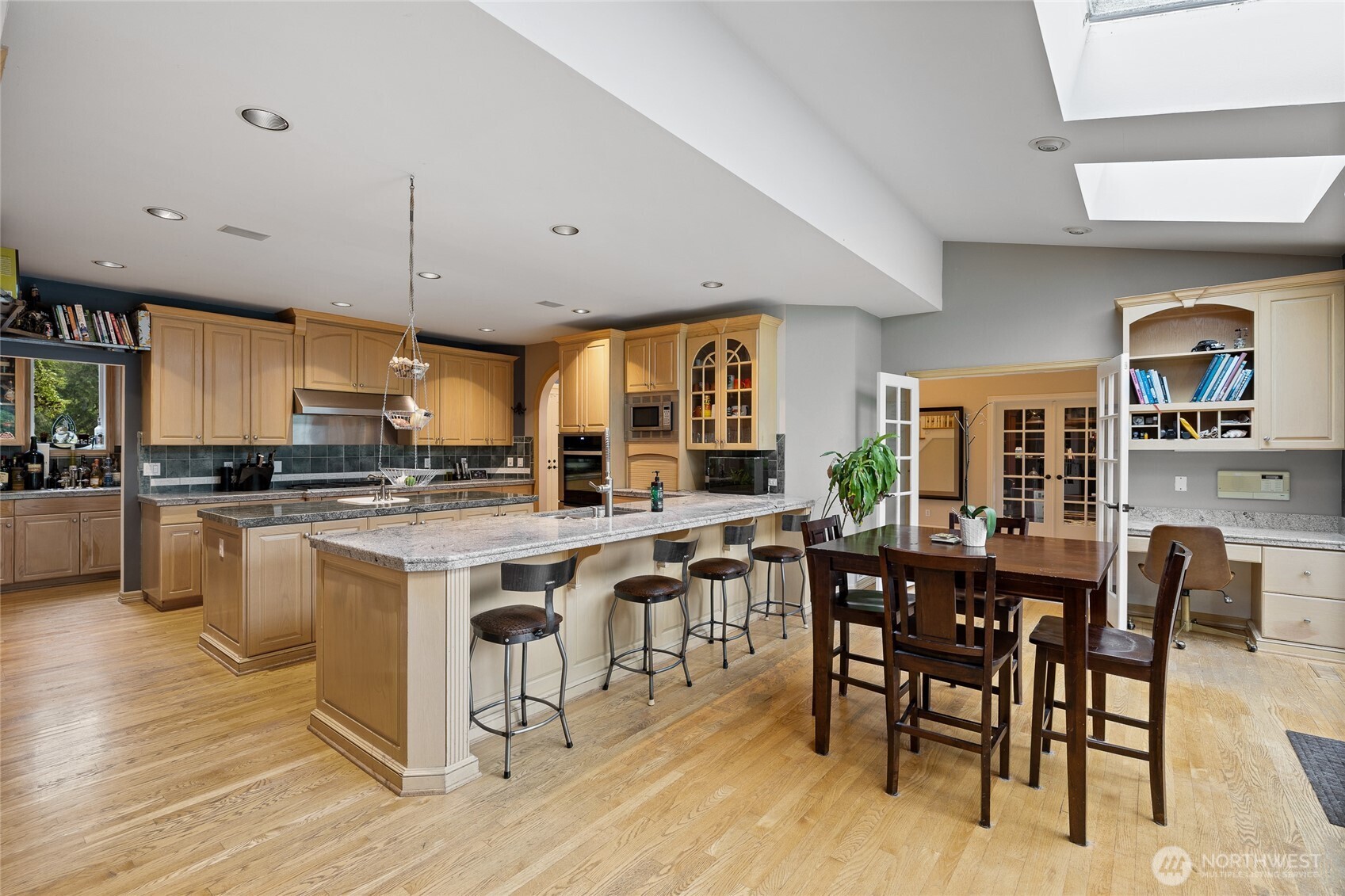 1018 254th Avenue NE Redmond WA 98074