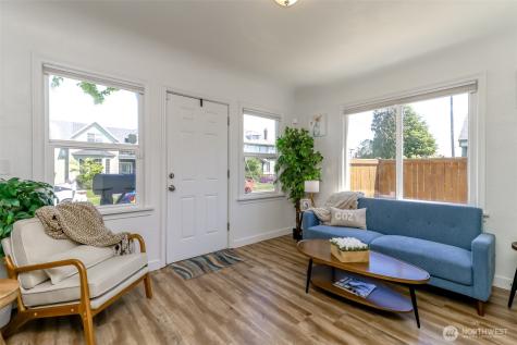 606 S 61st Street Tacoma WA 98408