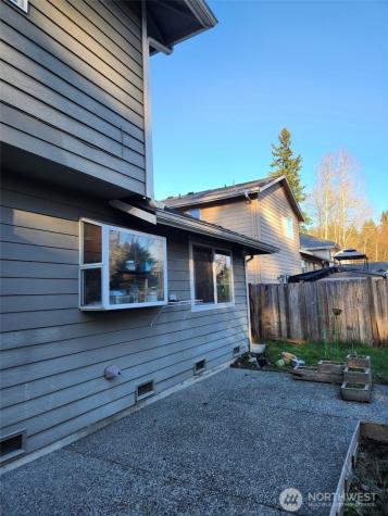 3930 205th Place SW Lynnwood WA 98036