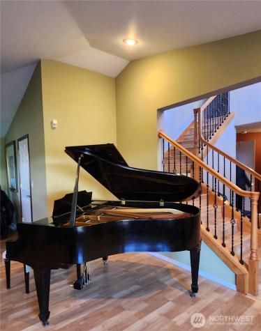 3930 205th Place SW Lynnwood WA 98036