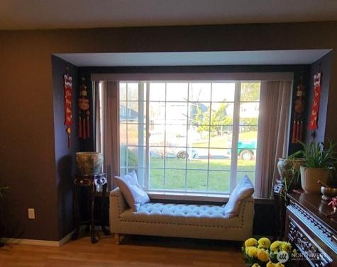 3930 205th Place SW Lynnwood WA 98036