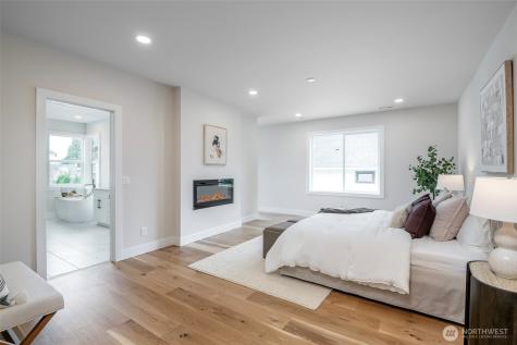 12648 NE 80th Street Kirkland WA 98033