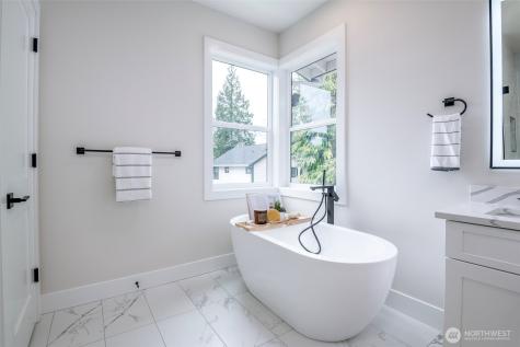 12648 NE 80th Street Kirkland WA 98033