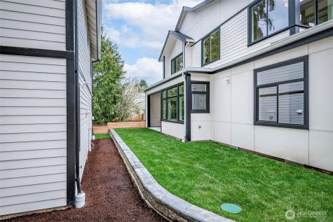 12648 NE 80th Street Kirkland WA 98033