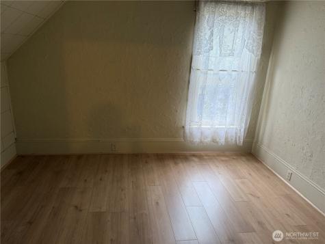 1008 E Denny Way Seattle WA 98122