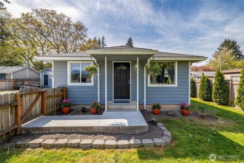 113 Gardner Burlington WA 98233