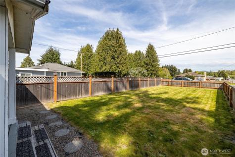 113 S Gardner Road Burlington WA 98233