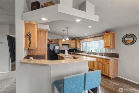 16812 Littlerock Road SW Rochester WA 98579