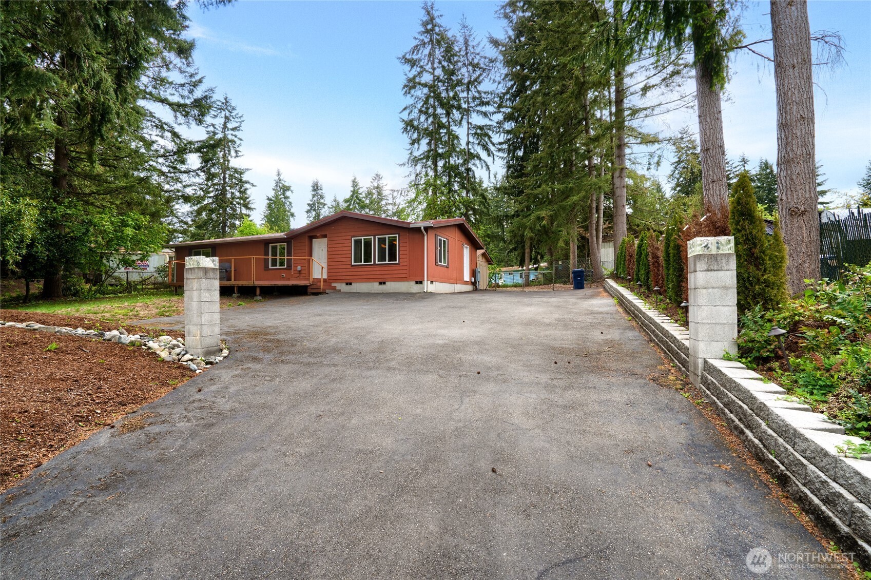 12219 Freeway Place Everett WA 98208