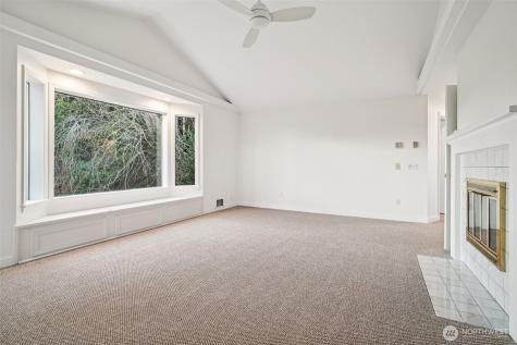 1114 2nd Avenue N Seattle WA 98109