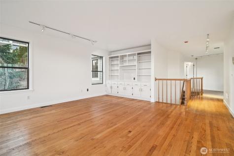 1114 2nd Avenue N Seattle WA 98109