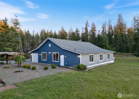 5540 SW Old Clifton Road Port Orchard WA 98367
