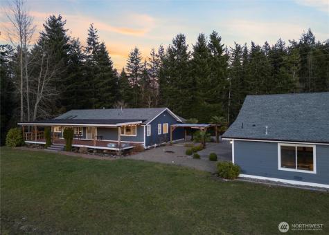 5540 SW Old Clifton Road Port Orchard WA 98367