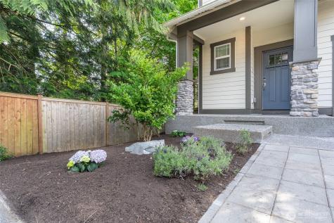 4422 237 Place SE Bothell WA 98021