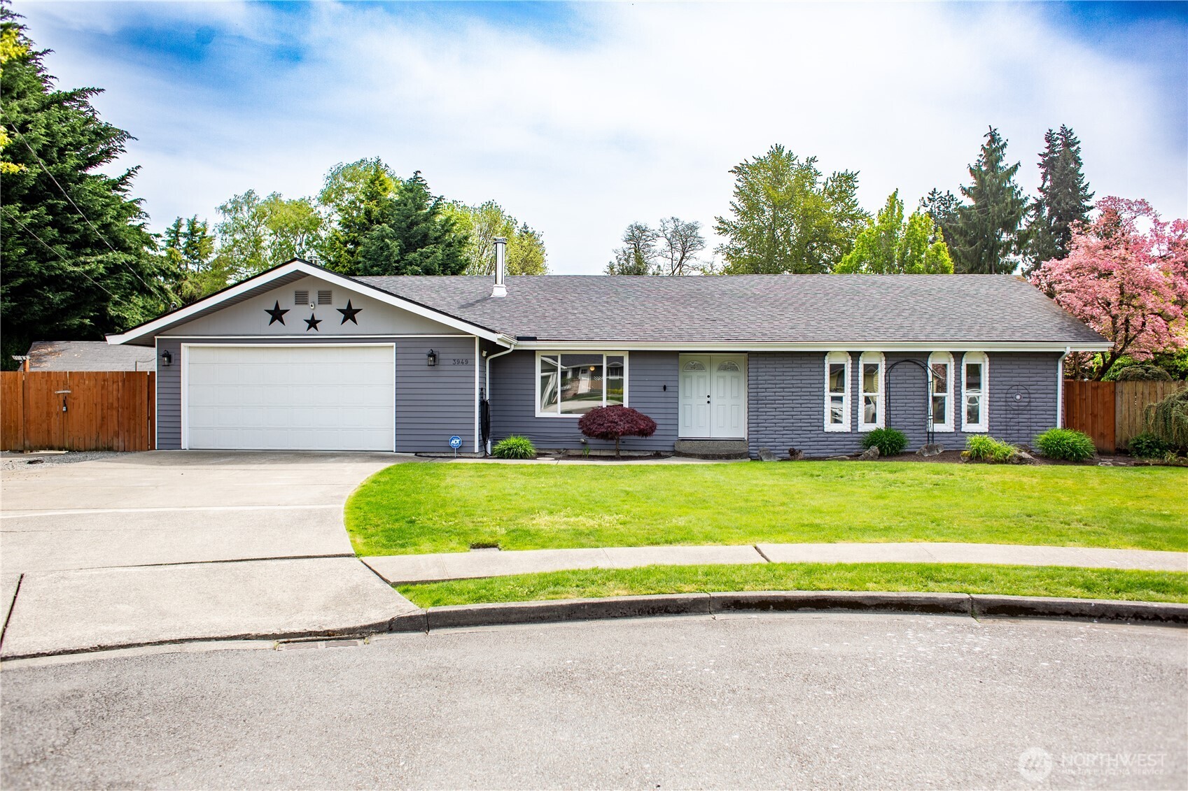 3949 SE 10th Place Renton WA 98058