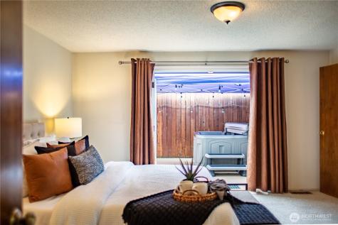 3949 SE 10th Place Renton WA 98058