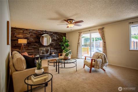 3949 SE 10th Place Renton WA 98058