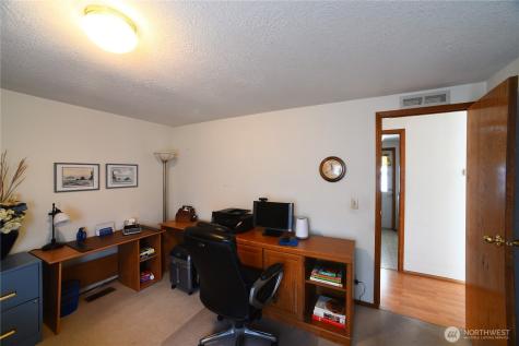 2500 S 370th Street Federal Way WA 98003