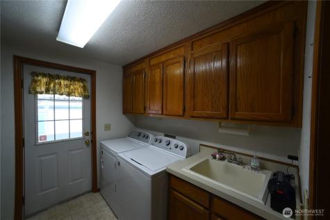2500 S 370th Street Federal Way WA 98003