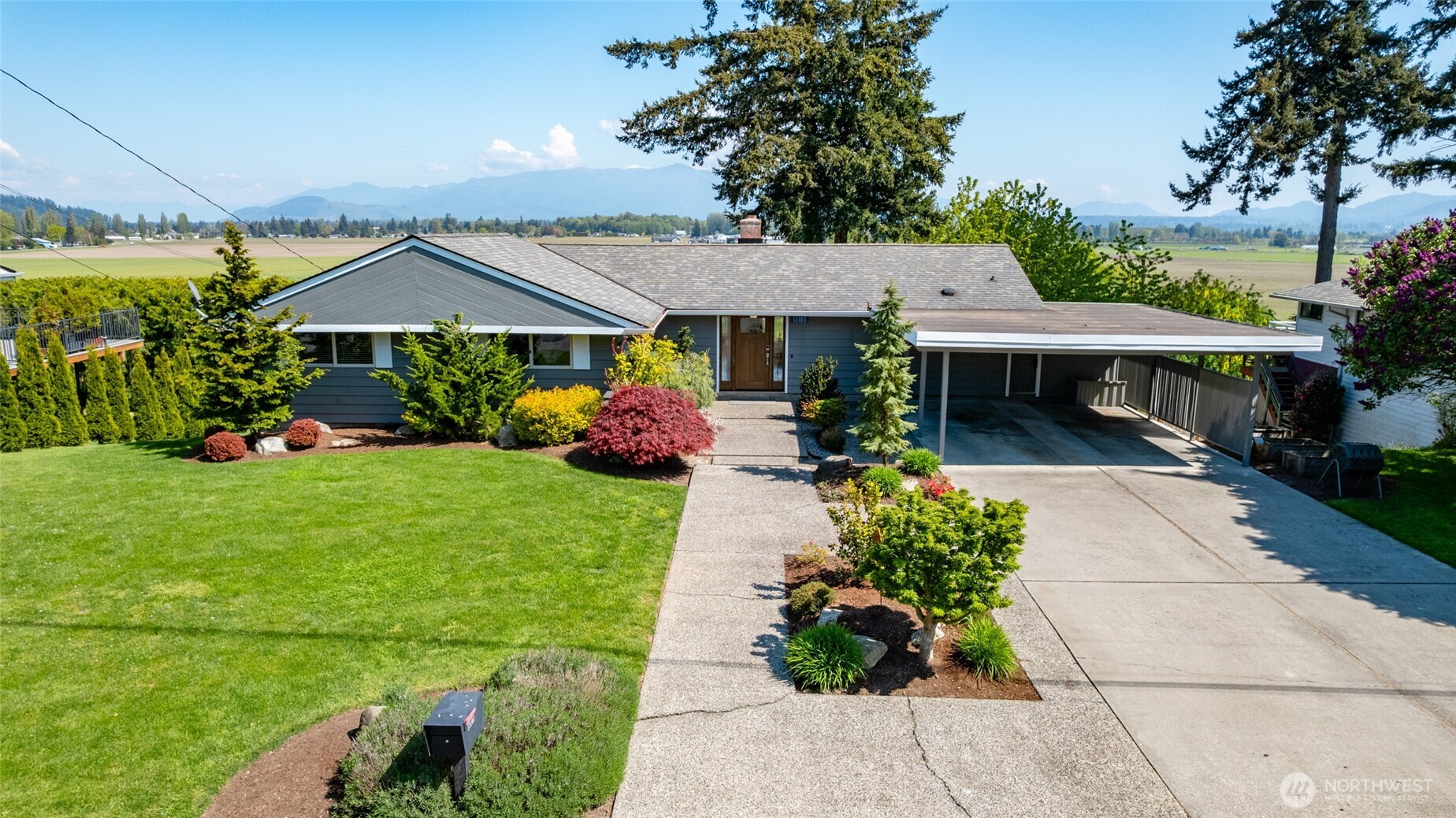 12103 Hilynn Drive Burlington WA 98233